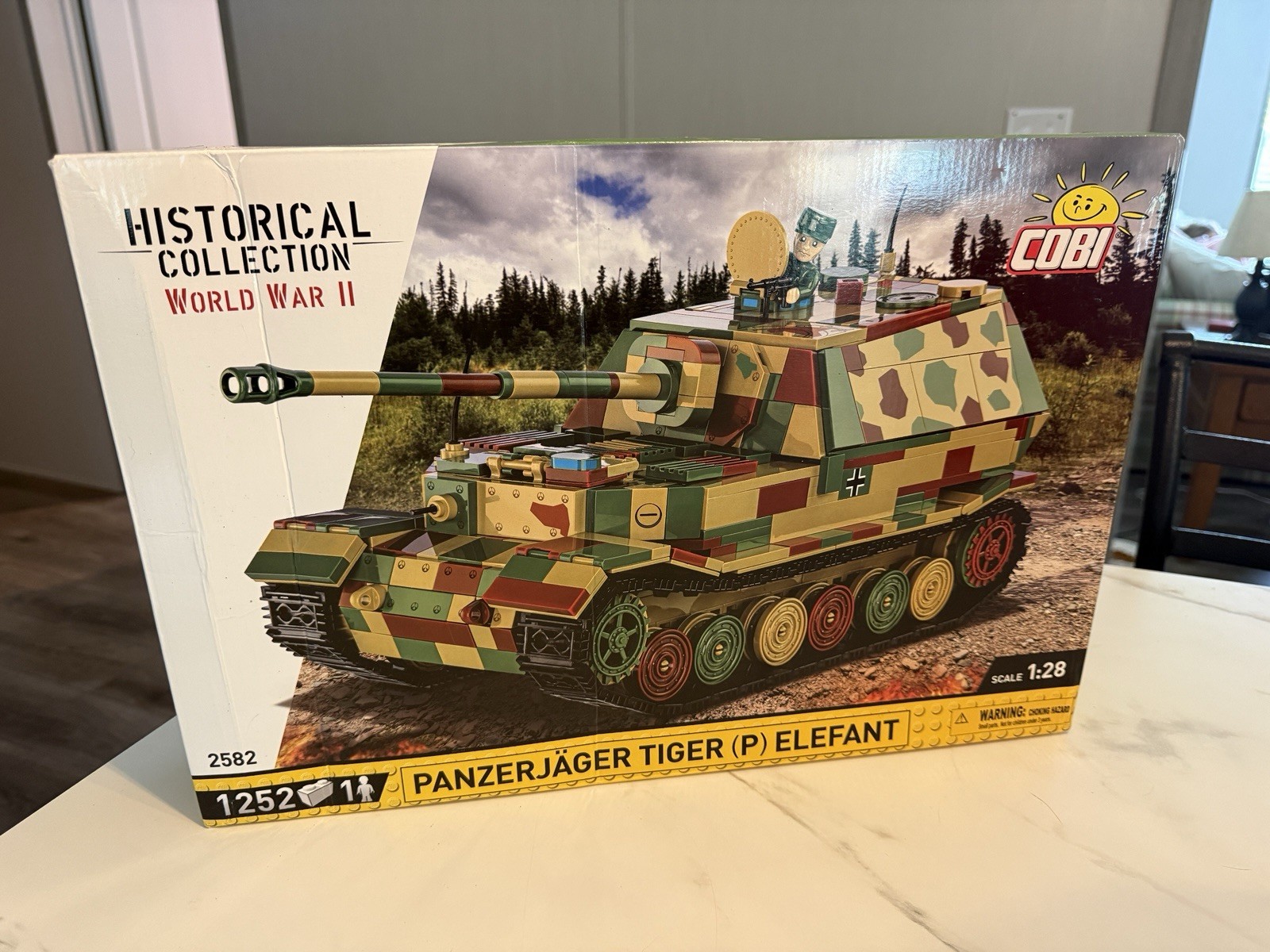 COBI Historical Collection WWII Panzerjäger Tiger (P) Elefant 1:28 2582 1252pc COBI Historical Collection WWII Panzerjäger Tiger (P) Elefant 1:28 2582 1252pc