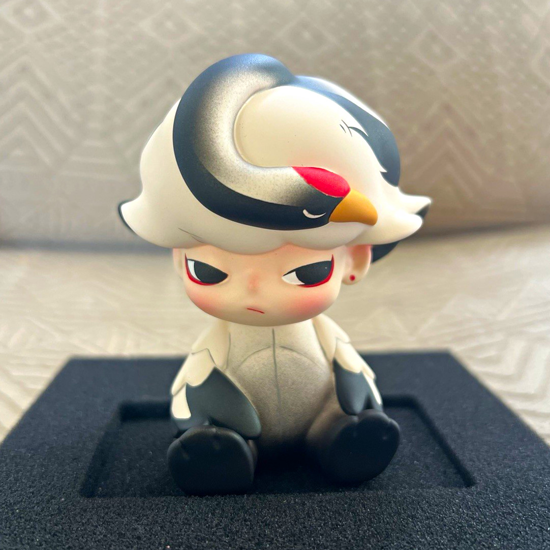 DIMOO World DIMOO Pajamas Party Red-Crowned Crane Figure 300 Limited Box & Card DIMOO World DIMOO Pajamas Party Red-Crowned Crane Figure 300 Limited Box & Card