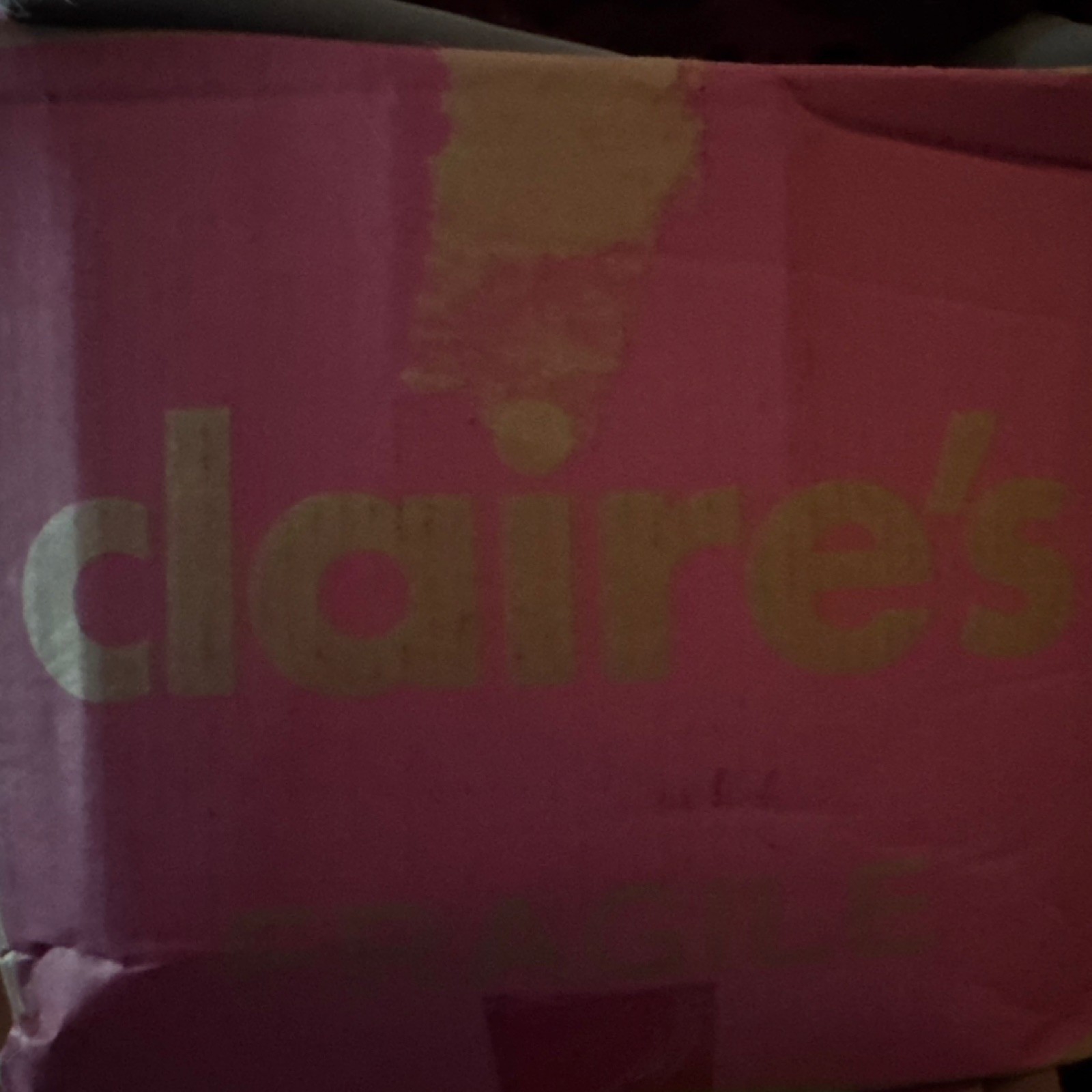 Claire\'s Girls mixed lot of girl hair clips, earrings, purses, over 900.00 $ Claire\'s Girls mixed lot of girl hair clips, earrings, purses, over 900.00 $