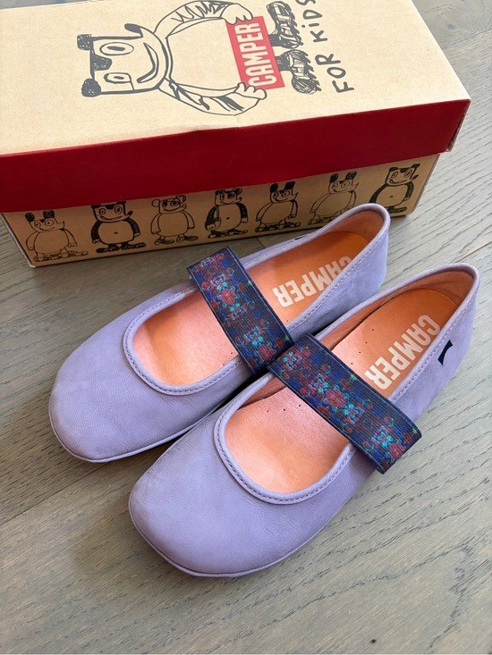 NIB Camper Kids\' Right Ballerina Flats Purple US 3.5, Euro 35
