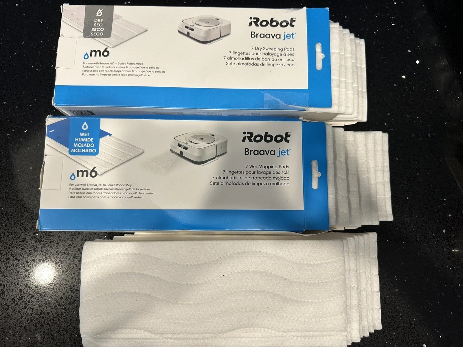Qty 21: iRobot Braava Jet M6 Wet Mopping Pads & Dry Sweeping pads 