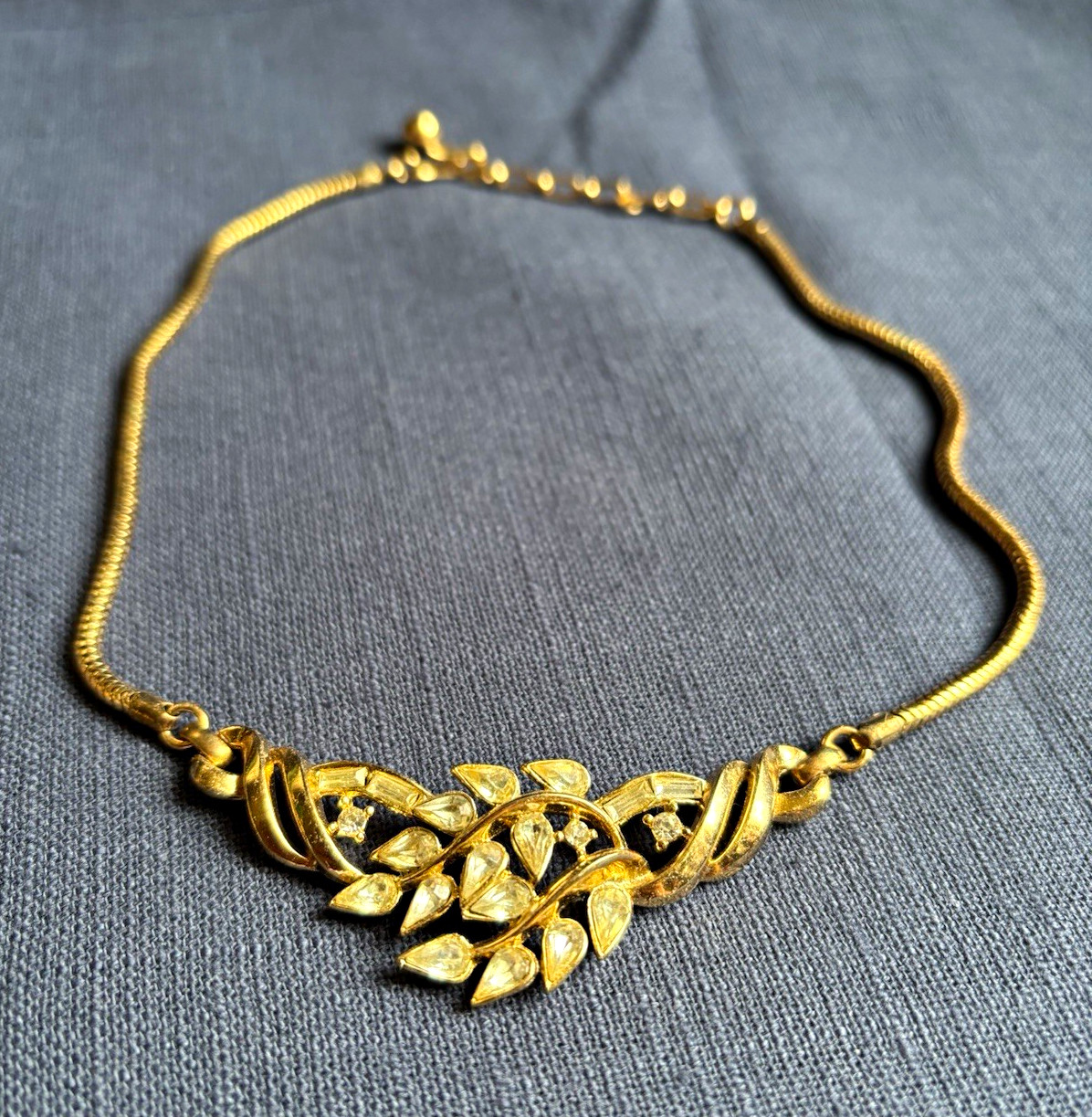 Vintage authentic mid-century Crown Trifari necklace Vintage authentic mid-century Crown Trifari necklace