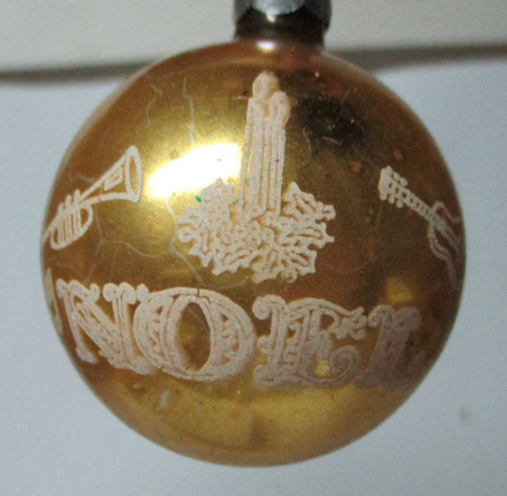 Vintage Made In USA Unusual NOEL Stencil Glass Christmas Ornament #2 Vintage Made In USA Unusual NOEL Stencil Glass Christmas Ornament #2
