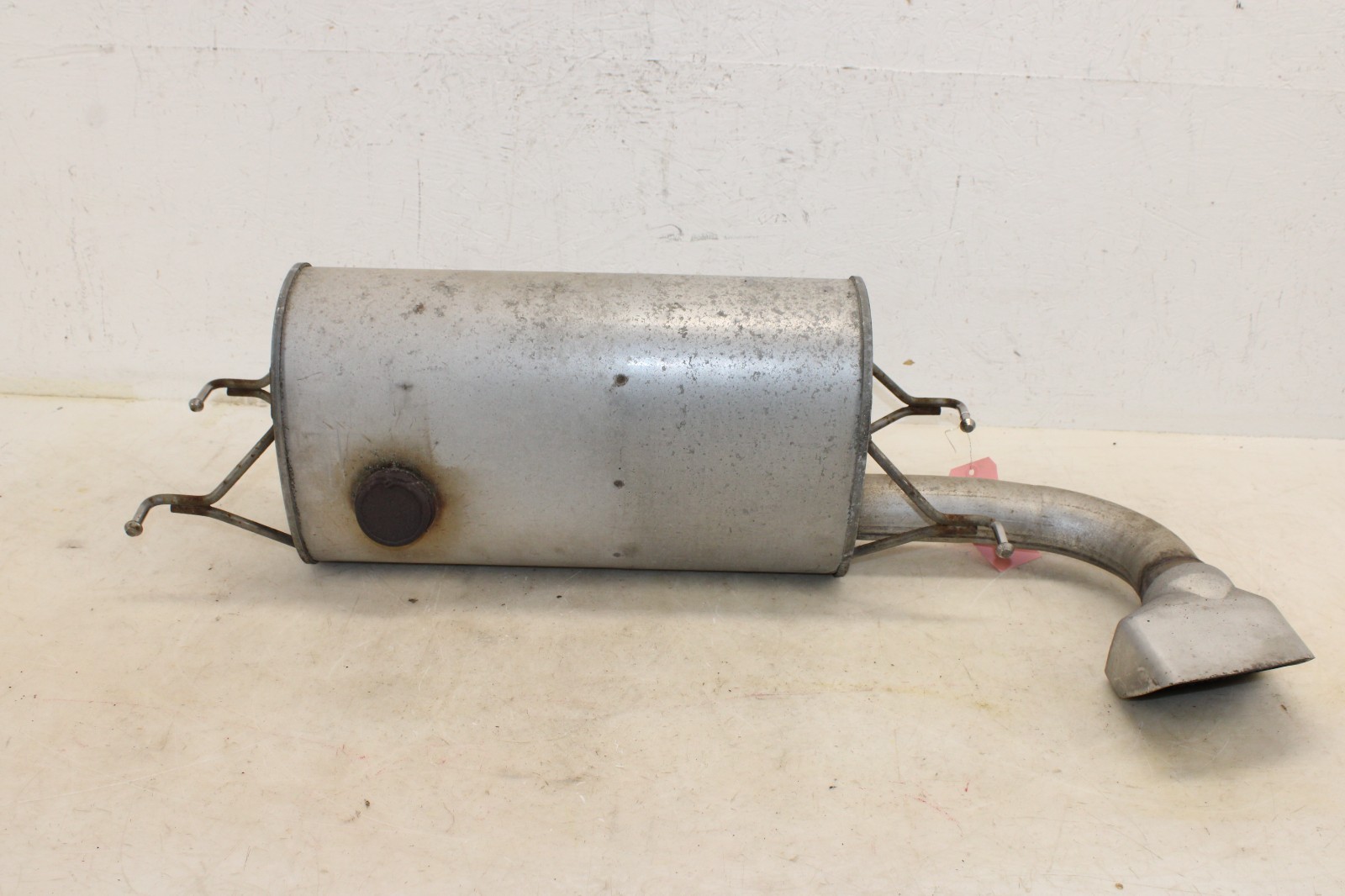 2007-2010 Saturn Sky Exhaust Muffler OEM MC46