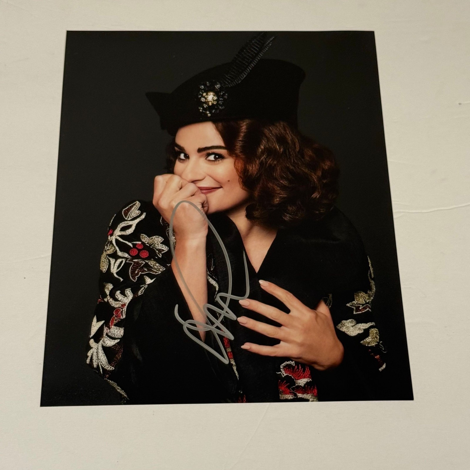 Lea Michele Signed Funny Girl Fanny Brice Broadway 8x10 Photo Lea Michele Signed Funny Girl Fanny Brice Broadway 8x10 Photo