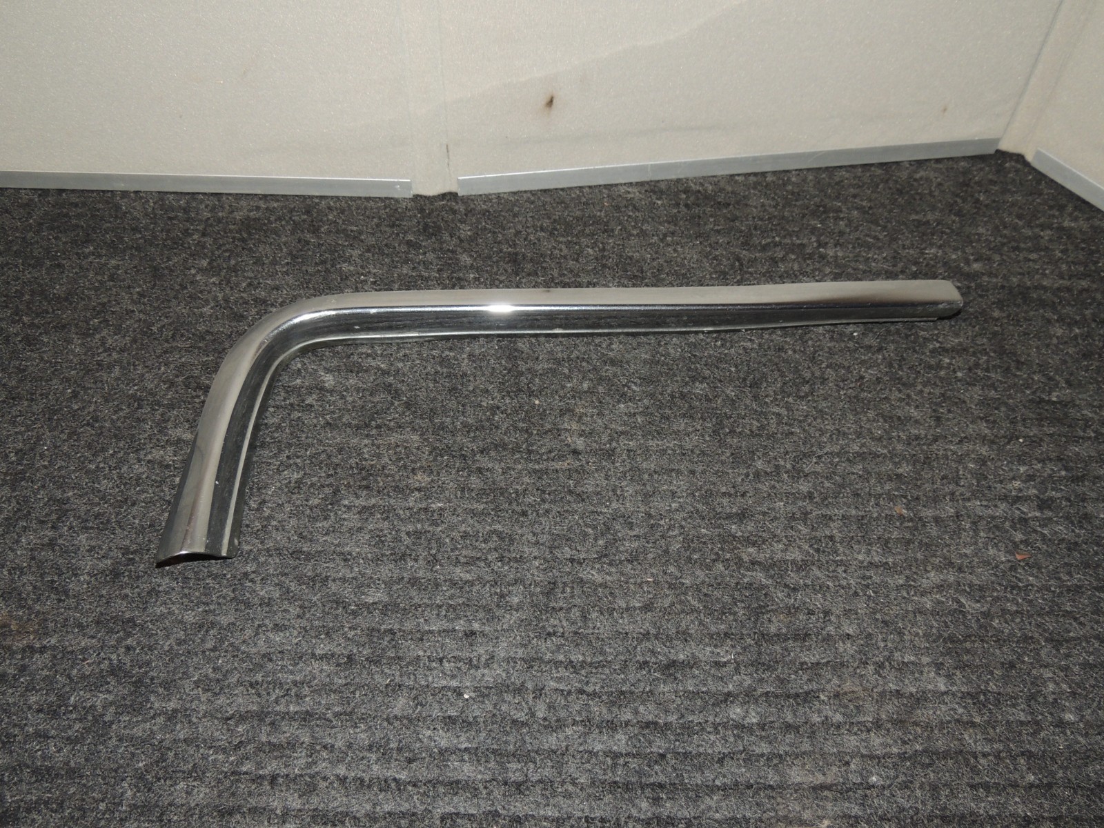 1968-69 Corvette Grill Molding 1968-69 Corvette Grill Molding
