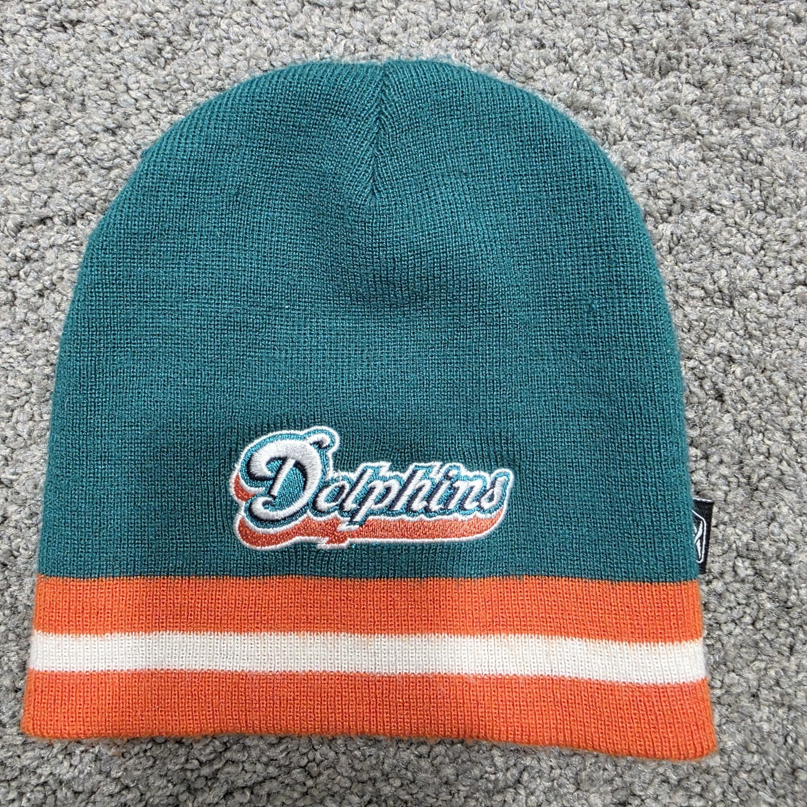 Miami Dolphins Rebook Vintage logo beanie NFL winter hat cap Miami Dolphins Rebook Vintage logo beanie NFL winter hat cap