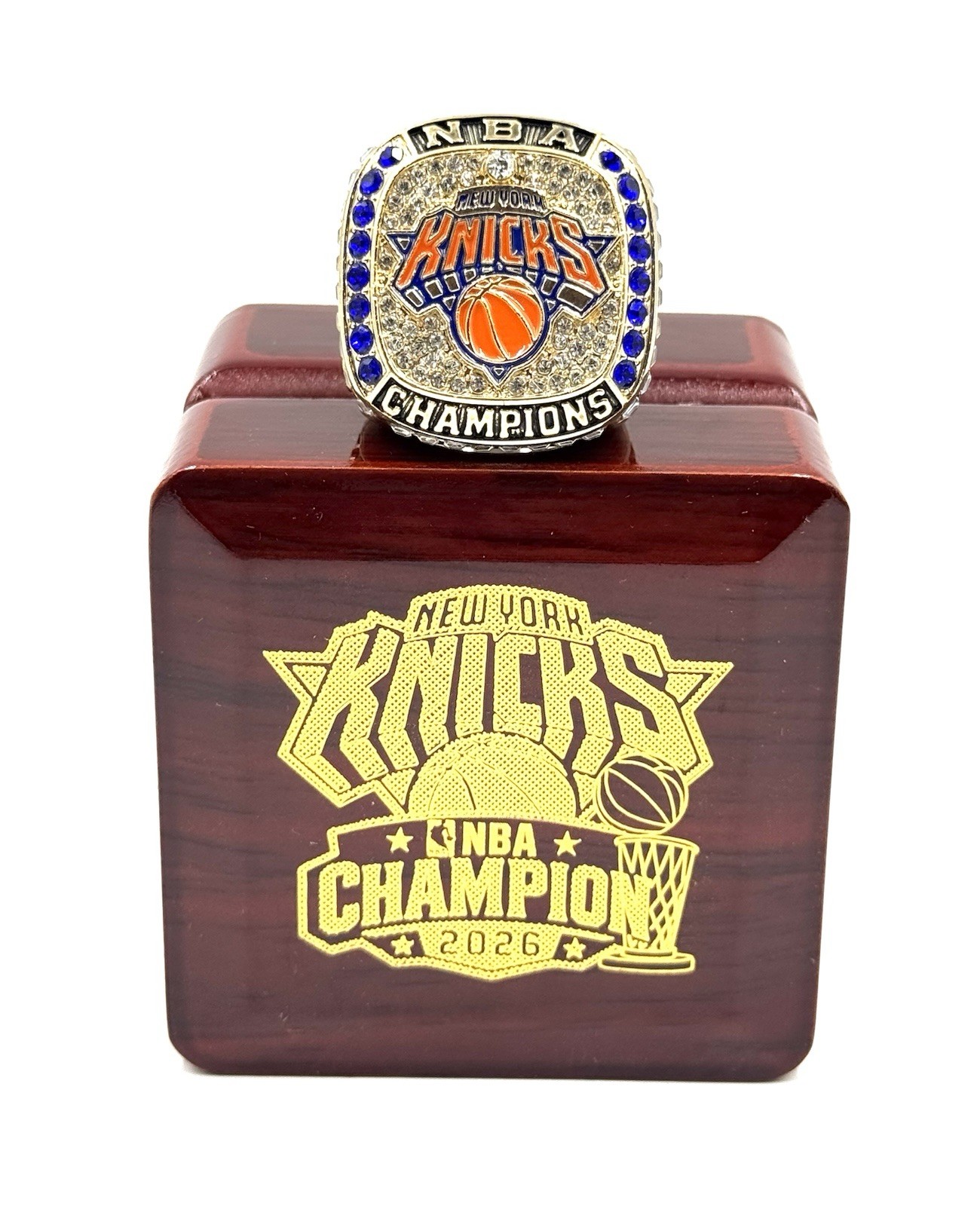 NEW YORK KNICKS 2026 NBA CHAMPIONSHIP COMMEMORATIVE RING BRUNSON ANUNOBY TOWNS