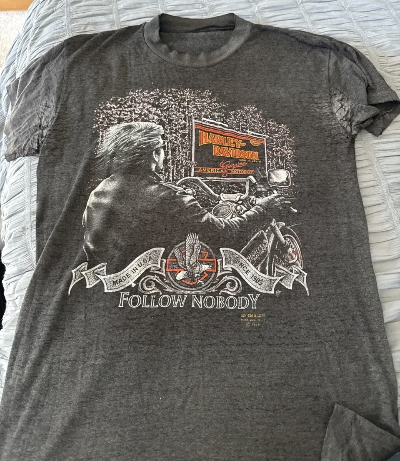 Harley-Davidson 1989 Vintage 3D Emblem T-Shirt Medium FOLLOW NOBODY