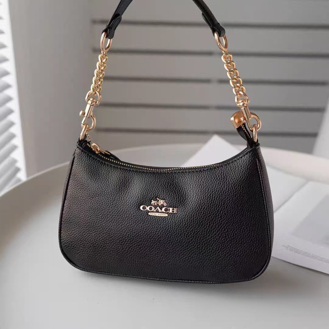 Coach Teri Two-Tone Shoulder Bag CA548 Signature Canvas 24.5cm Crossbody