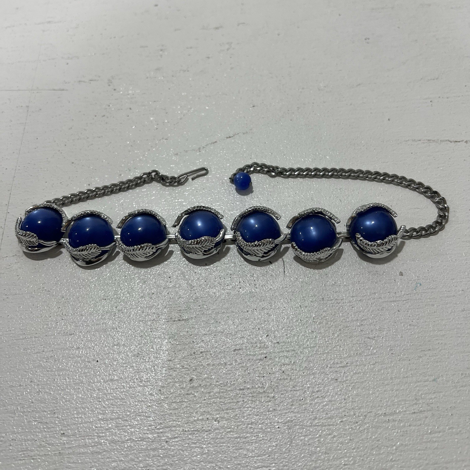 Beautiful mid-century Coro signed necklace Beautiful mid-century Coro signed necklace