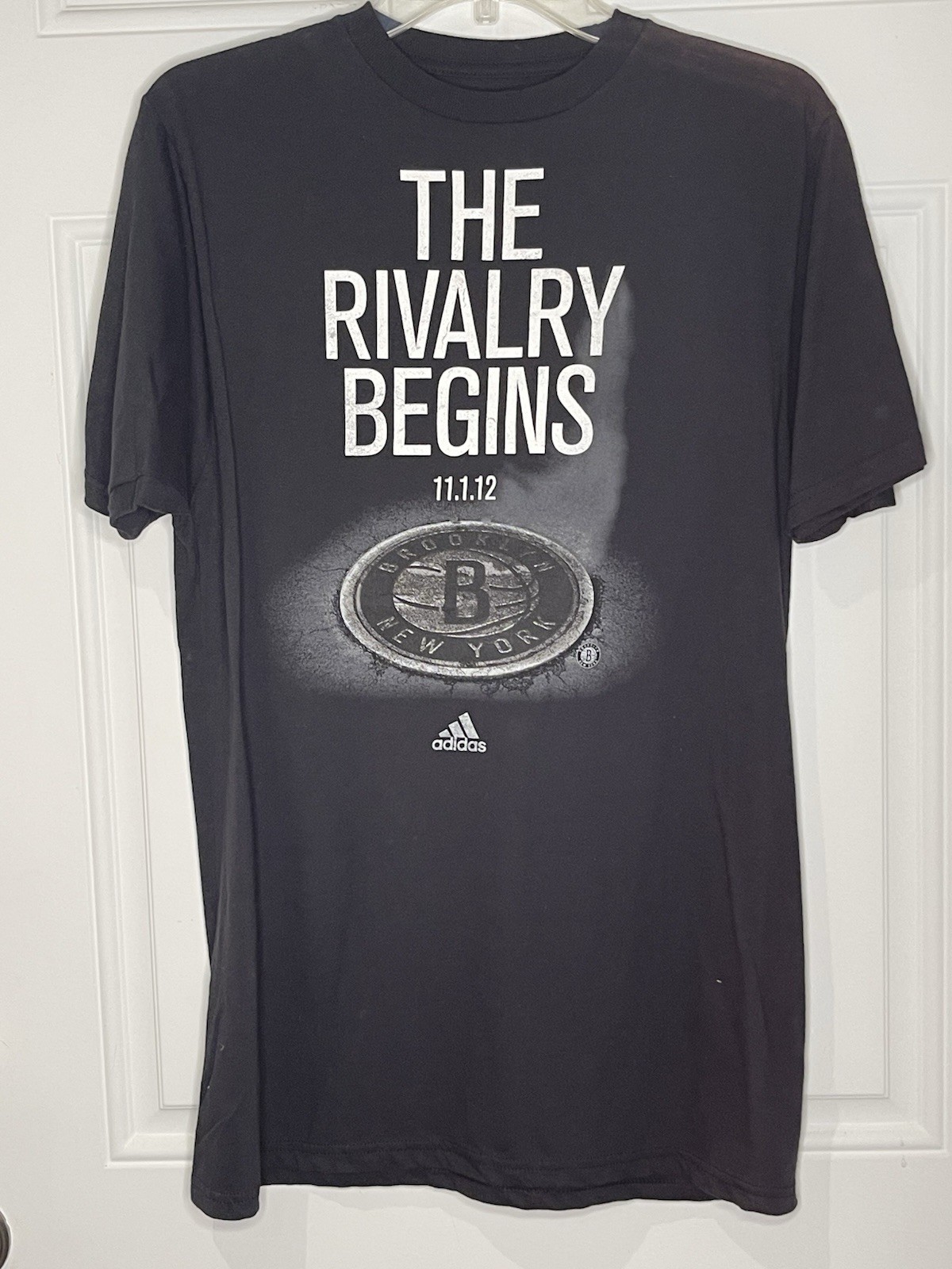 NWT Adidas Brooklyn Nets Medium Black \'The Rivalry Begins\' 11.1.12 Rare Deadstoc