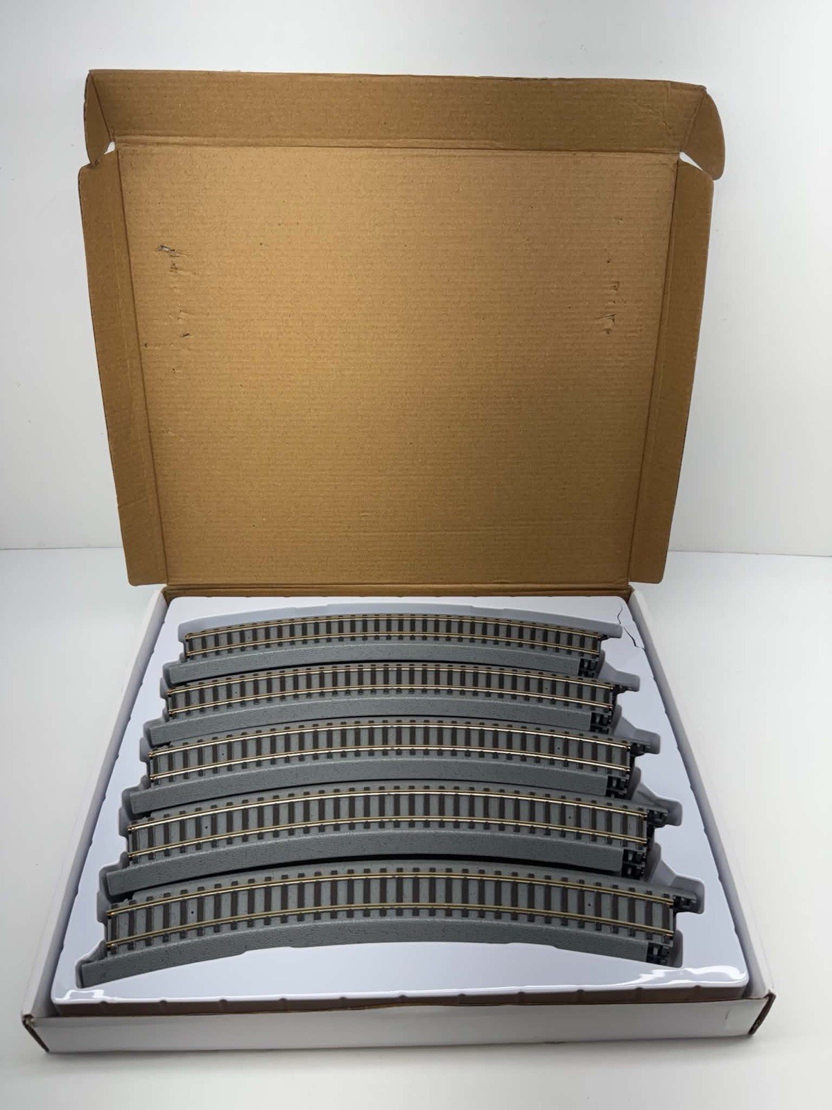 Walthers Trainline Power Loc HO 12-Piece Curve Set