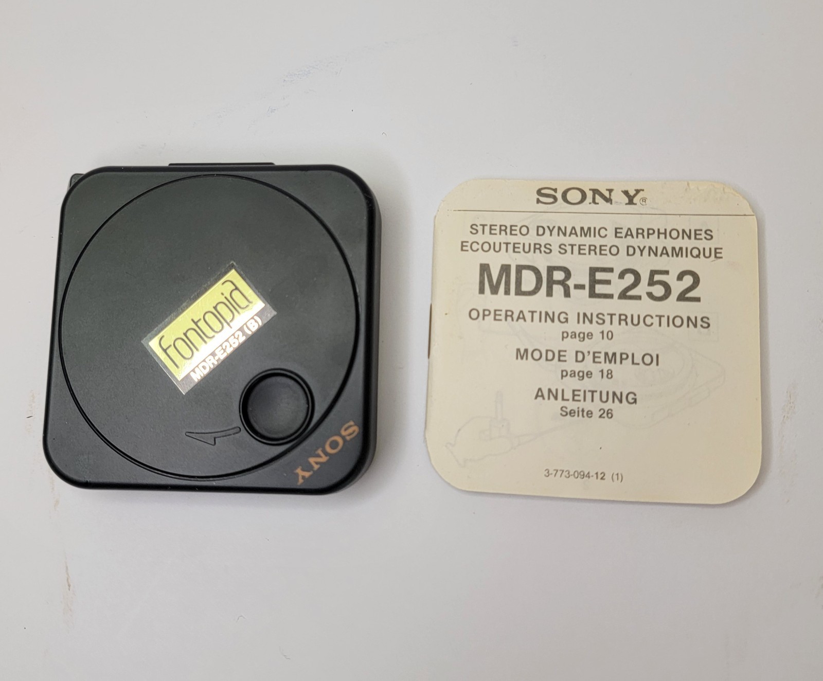 Unused 1982 Sony MDR-E252 (B) Fontopia First Ever Inner Ear Headphones Rare