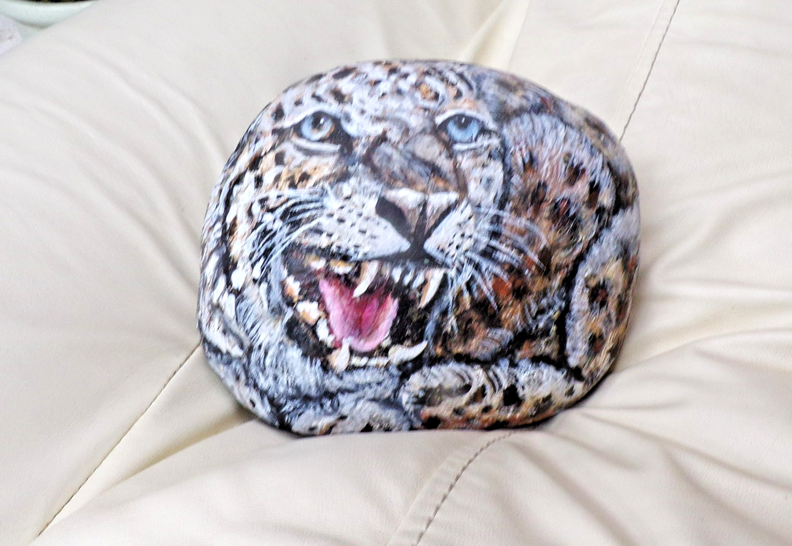 Leopard large Stone hand painted Rock original art signed by Manuela Quick