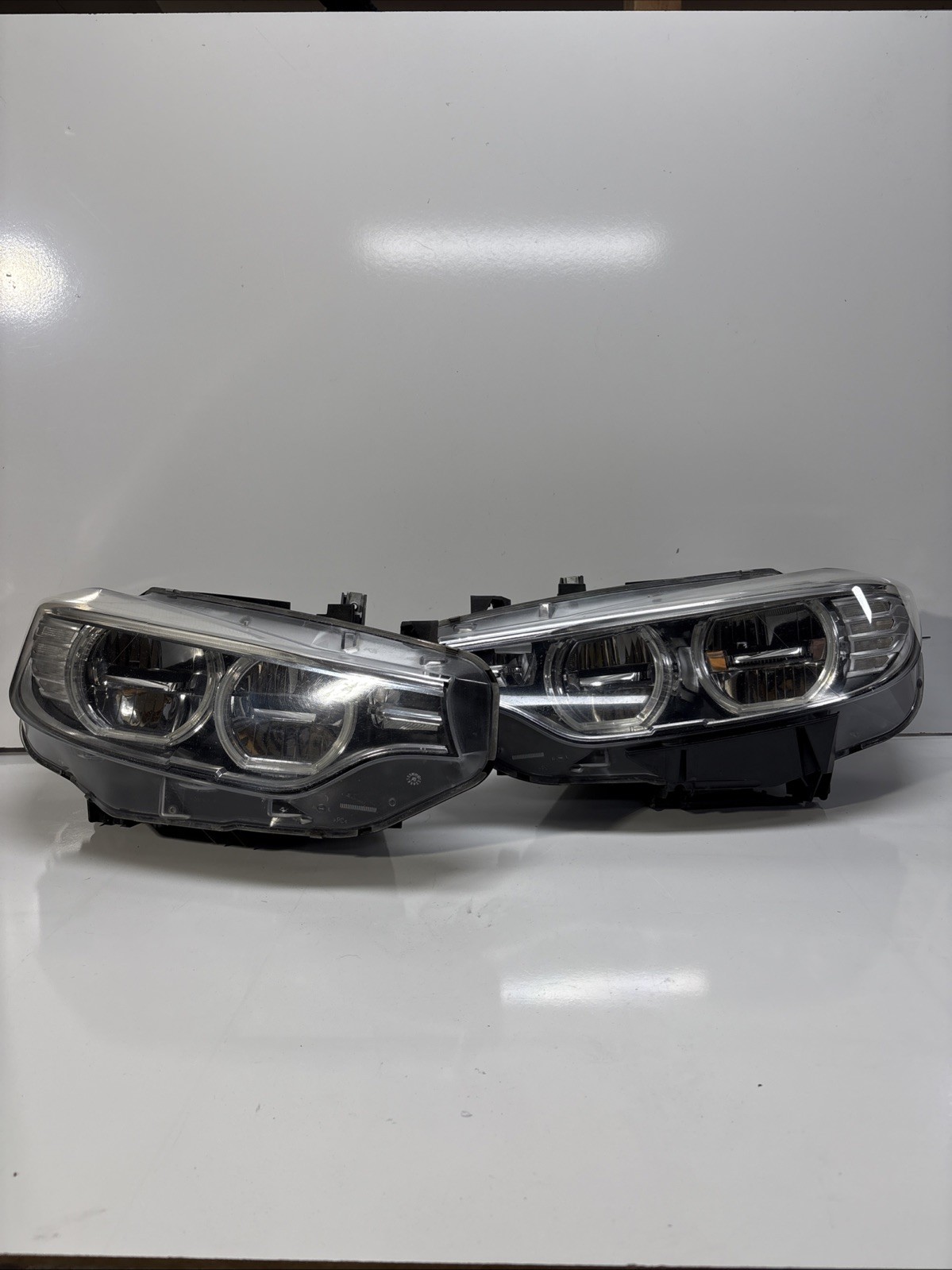 Nice Pair 14-18 OEM BMW F32 F36 F80 F82 M3 M4 LED Adaptive Headlight Complete Nice Pair 14-18 OEM BMW F32 F36 F80 F82 M3 M4 LED Adaptive Headlight Complete