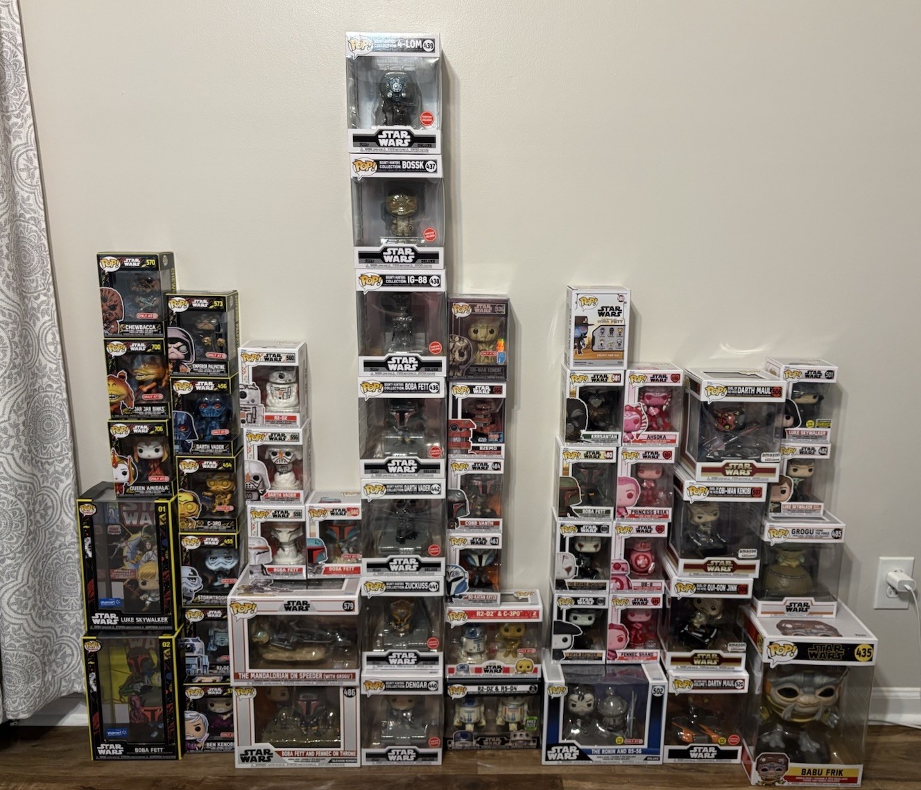 Funko POP Star Wars Mixed Lot of 48, Valued at $1200. MSG About Individuals Funko POP Star Wars Mixed Lot of 48, Valued at $1200. MSG About Individuals