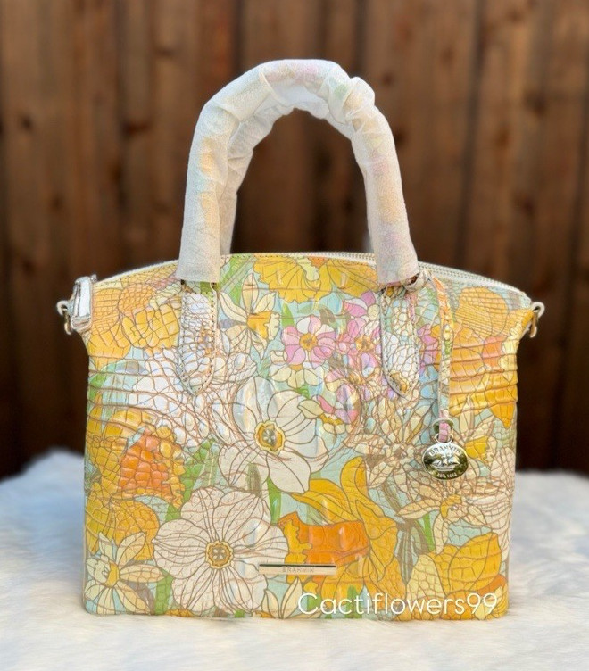 NWT Brahmin Medium Duxbury Floral Daffodil Melbourne Satchel Leather Purse NWT Brahmin Medium Duxbury Floral Daffodil Melbourne Satchel Leather Purse