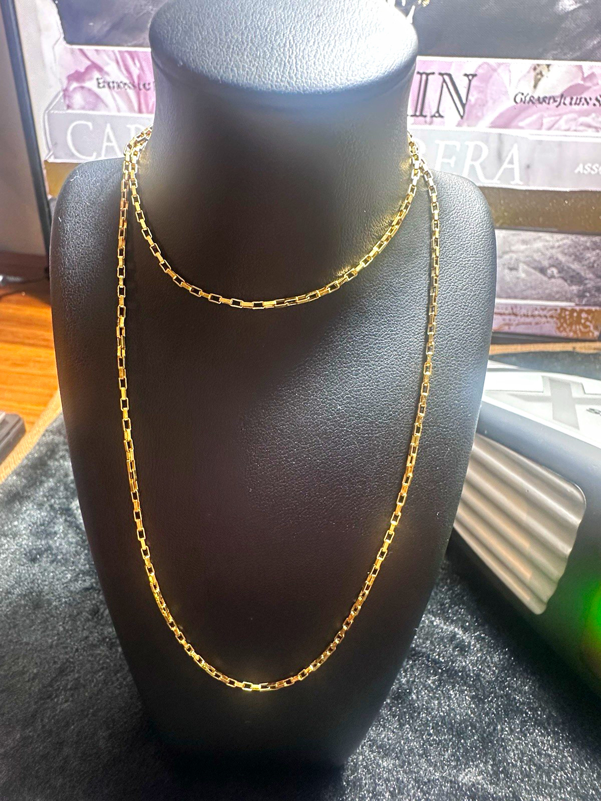18K 750 Yellow Gold Long Box Link Chain 21” 3.4g Olympus XRF Tested