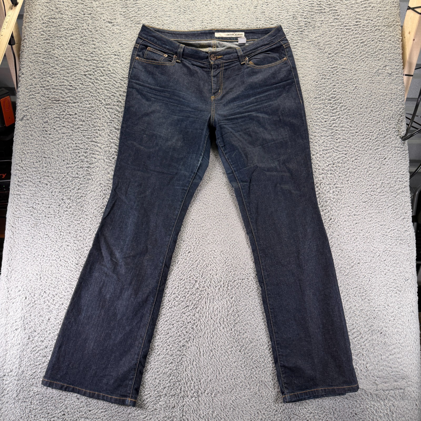 DKNY Soho Jeans Women\'s 14 Blue Cotton Denim Bootcut Workwear Travel Stretch