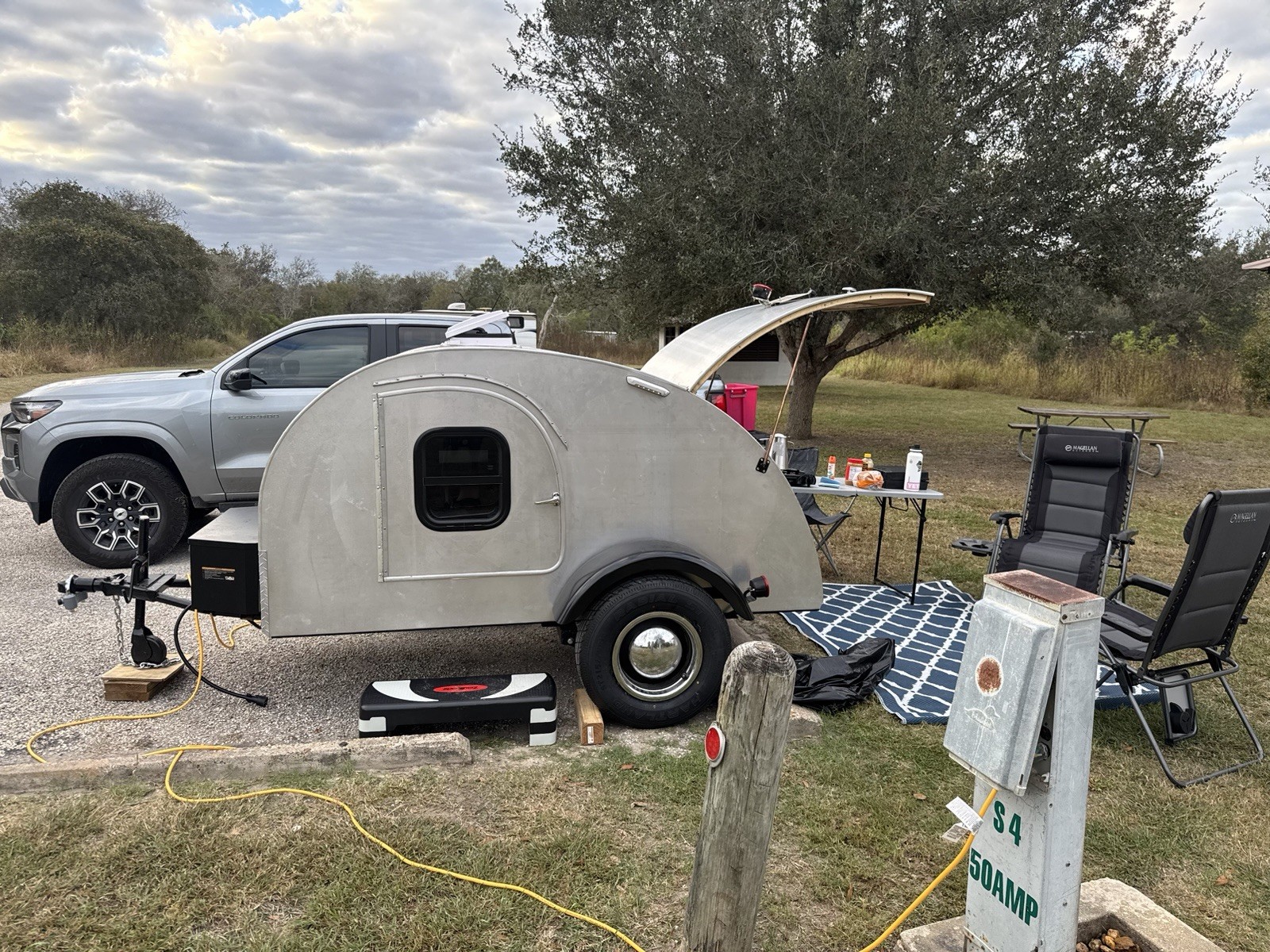 1945 Kit Deluxe Teardrop. Fully Rebuilt From The Ground Up. Like New Condition 1945 Kit Deluxe Teardrop. Fully Rebuilt From The Ground Up. Like New Condition