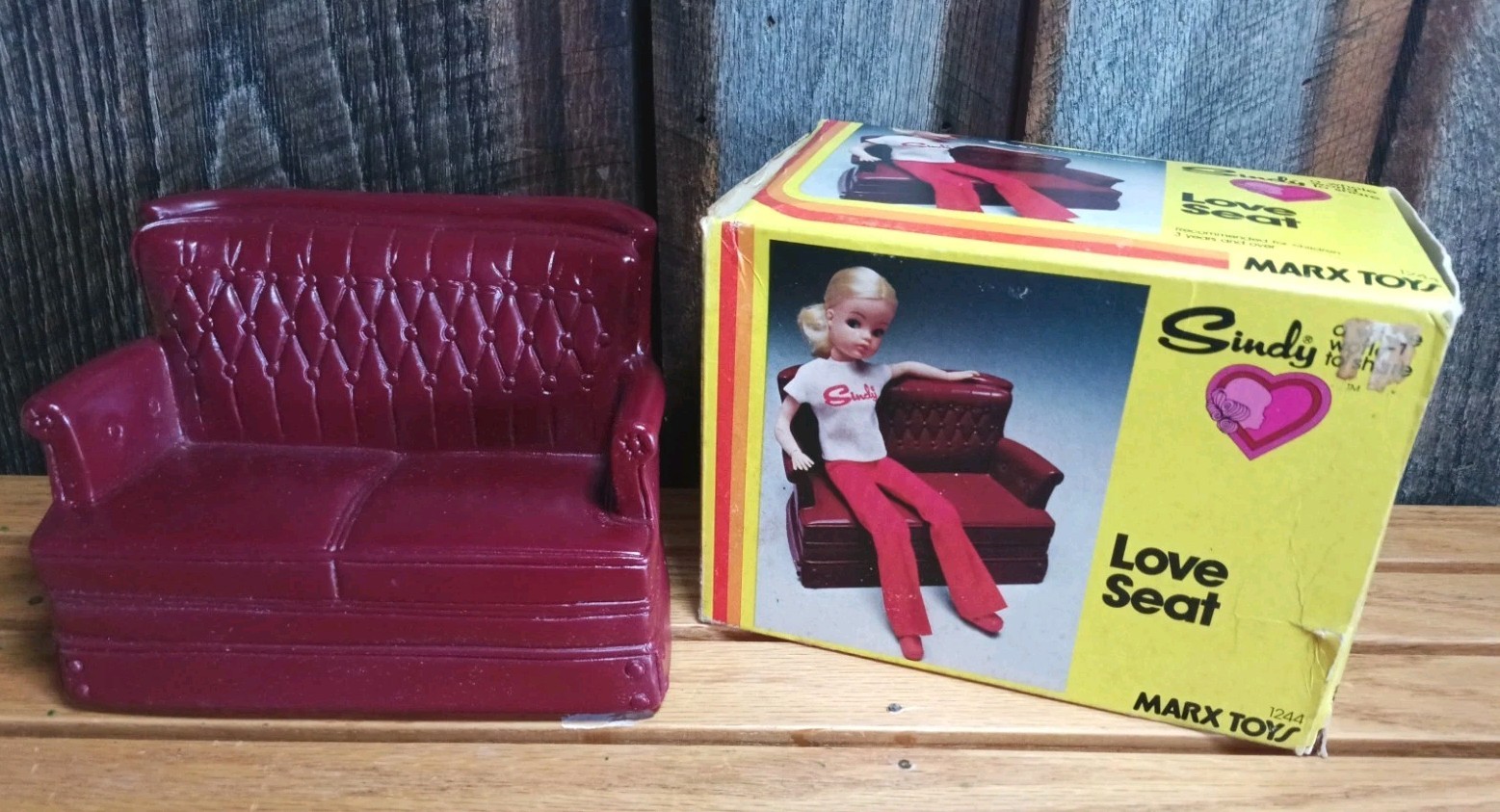Vintage Marx Toys Sindy Doll Love Seat Livingroom Furniture New Open Box. Vintage Marx Toys Sindy Doll Love Seat Livingroom Furniture New Open Box.