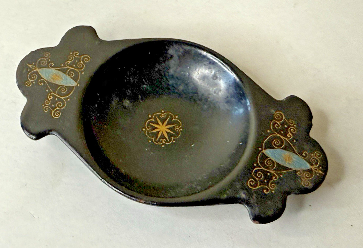 Vintage Russian Lacquer Ware Bowl Vintage Russian Lacquer Ware Bowl