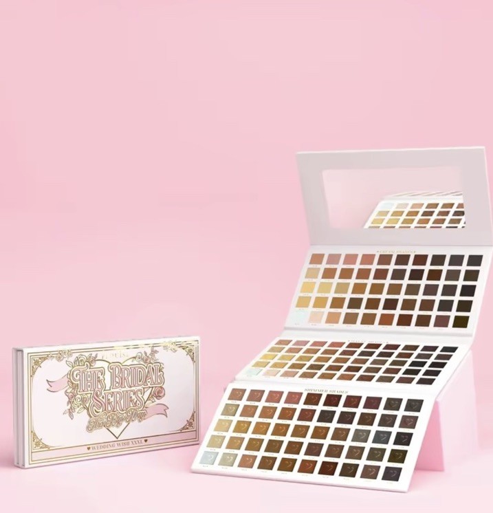 P. Louise XXXL WEDDING PALETTE.  BEAUTIFUL 3 Section Palette.  3 Textures. NE