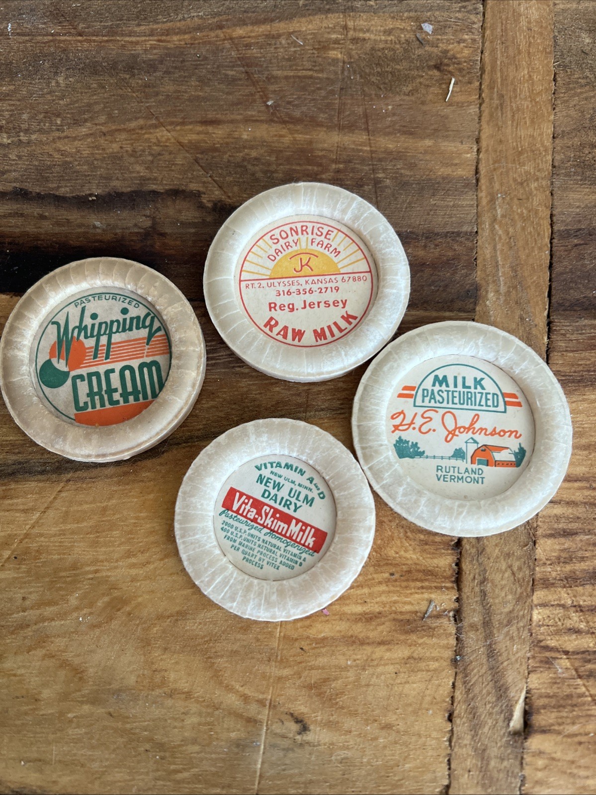 Lot Of 5 Vintage Cardboard Milk Bottle Caps Tops Various Dairies VT, MN, NJ Lot Of 5 Vintage Cardboard Milk Bottle Caps Tops Various Dairies VT, MN, NJ
