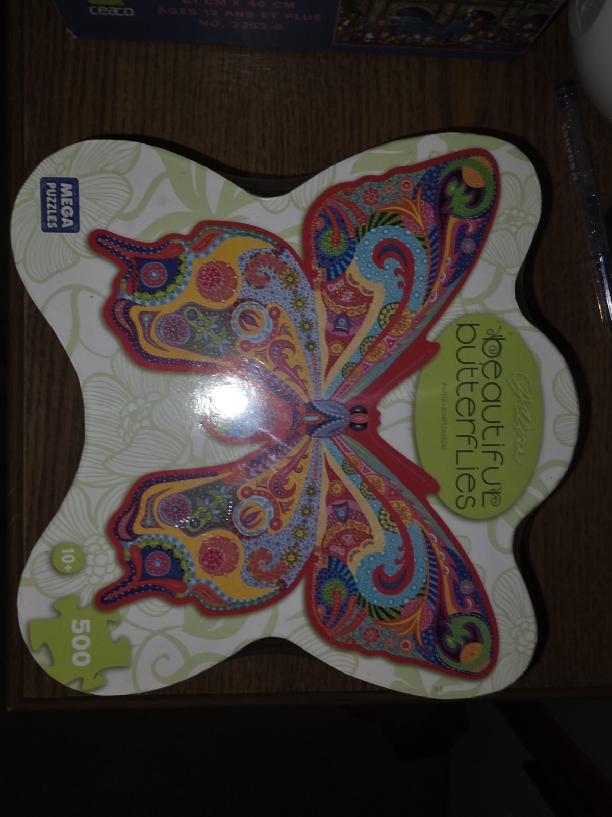 Mega Brands BEAUTIFUL BUTTERFLIES Ornate Garden Butterfly 500 Pieces Puzzle NEW
