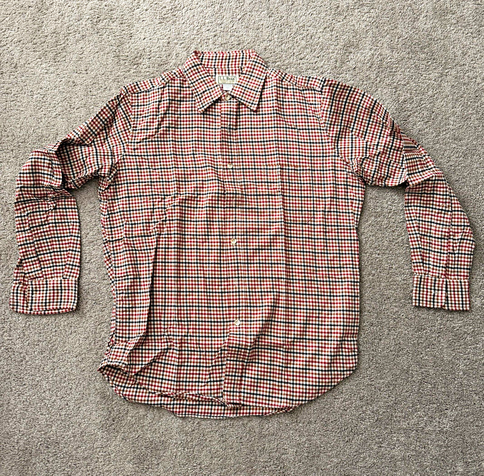 L.L. Bean L Multicolor Plaid Long Sleeve Point Collar Button-Up Shirt L.L. Bean L Multicolor Plaid Long Sleeve Point Collar Button-Up Shirt