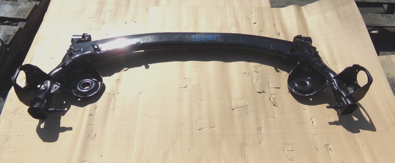 2004-2010 Toyota Sienna Rear Loaded Axle Beam AWD 4WD 2WD 2004-2010 Toyota Sienna Rear Loaded Axle Beam AWD 4WD 2WD