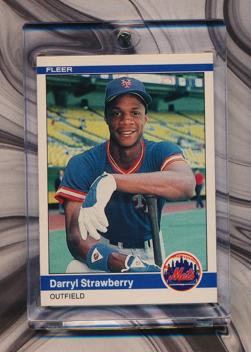 DARRYL STRAWBERRY 1984 Fleer #599 (RC) Rookie Card Mets 🔥MINT CENTERED