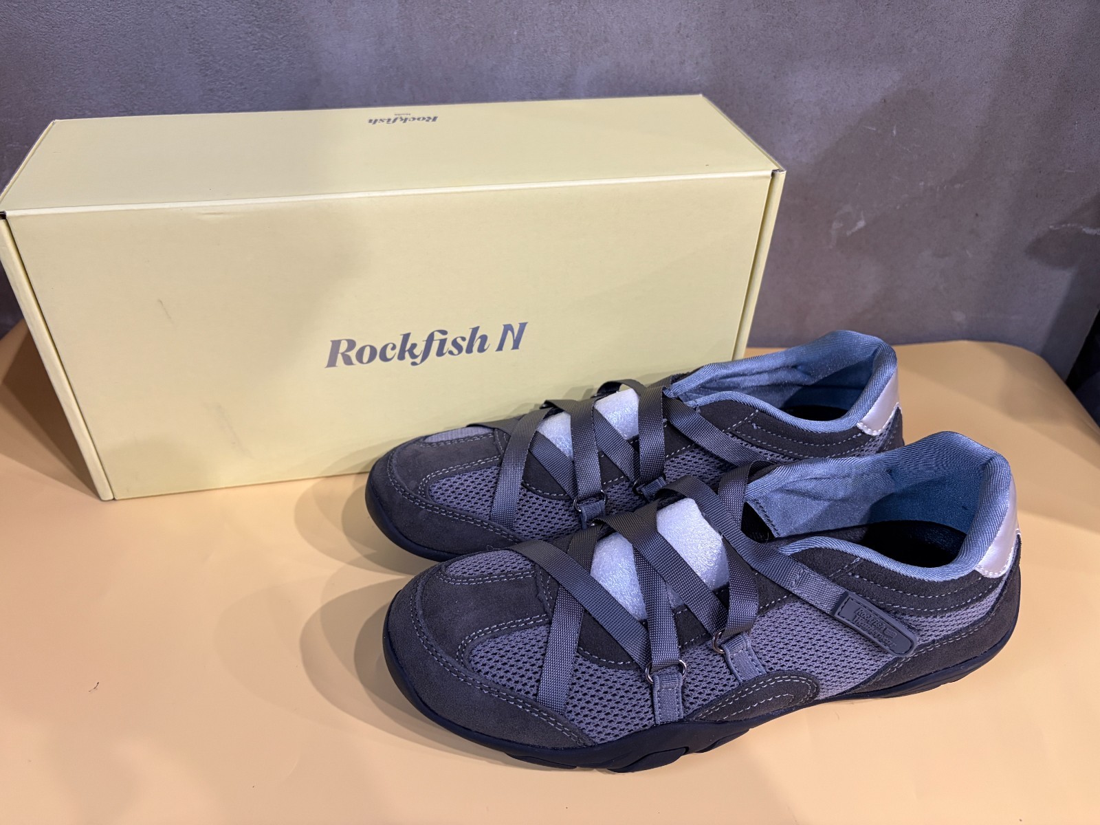 Rockfish Weatherwear Zane X-Strap Sneakers V2 Women Lifestyle Casual Charcoal Rockfish Weatherwear Zane X-Strap Sneakers V2 Women Lifestyle Casual Charcoal