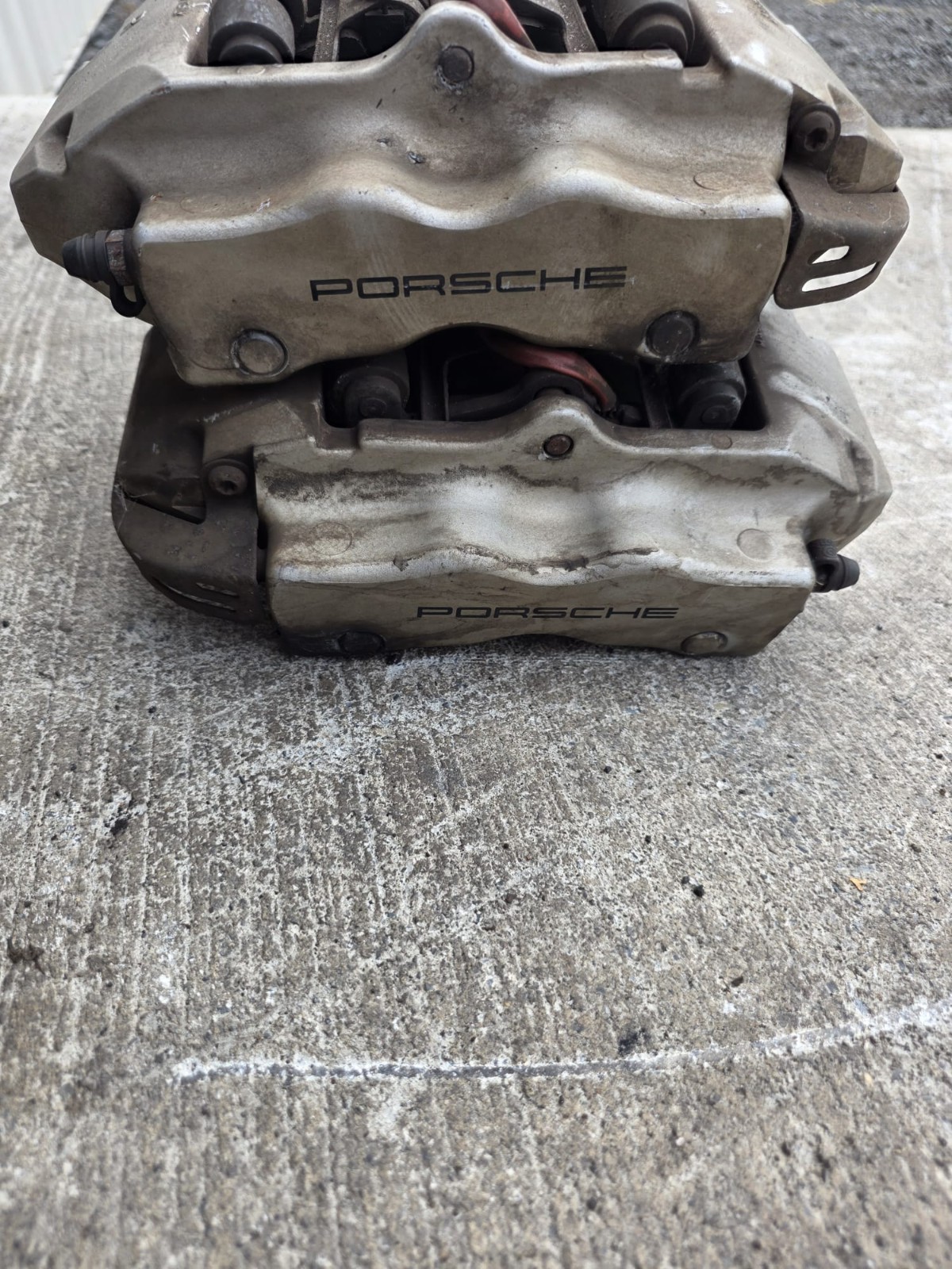 2004-10 PORSCHE CAYENNE  SILVER COMPLETE REAR L+R BREMBO BRAKE CALIPERS OEM