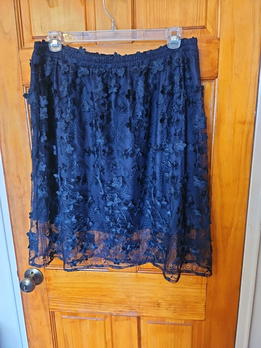 Adiva Women\'s 3D Blue 3D Lace Lined Midi Skirt Size 1X NWT Adiva Women\'s 3D Blue 3D Lace Lined Midi Skirt Size 1X NWT