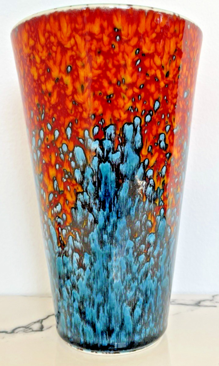 Vintage Poole Pottery Delphis Vase 8\