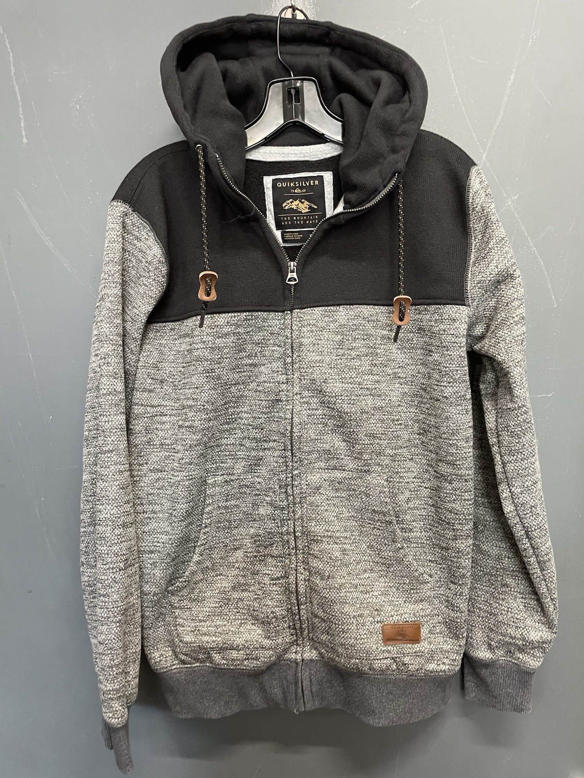 Quicksilver Keller Block Heathered Textured Gray Zip Up Jacket Size Medium 