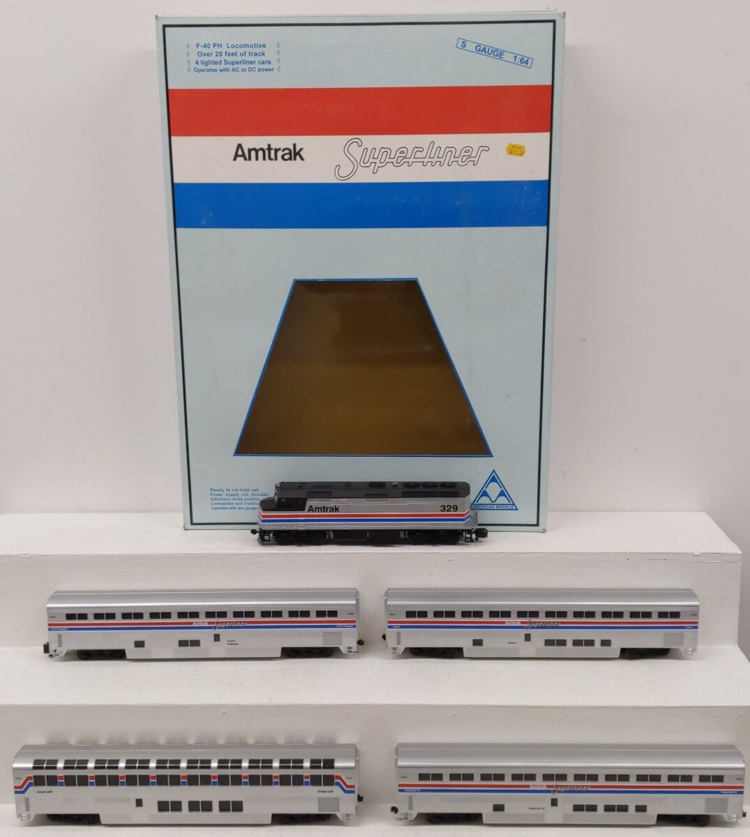 American Models Amtrak Superliner Phase 4 FP-40 S Gauge Diesel Train Set EX/Box