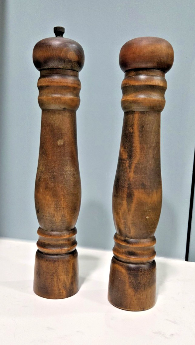 Vtg MCM Turned Wood Salt Shaker & Pepper Mill Grinder Set Made in Japan