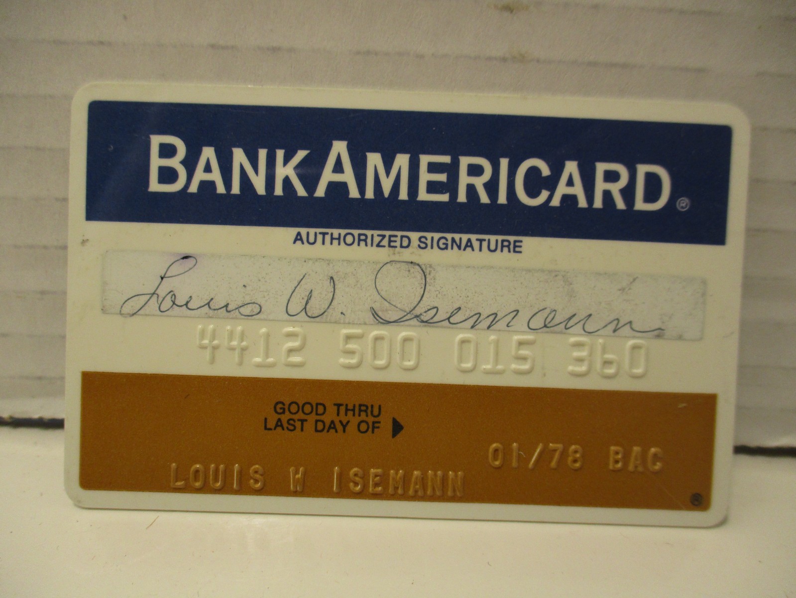 Vintage 1977-78 Bank Americard Credit Charge Card -Obsolete/Expired Vintage 1977-78 Bank Americard Credit Charge Card -Obsolete/Expired