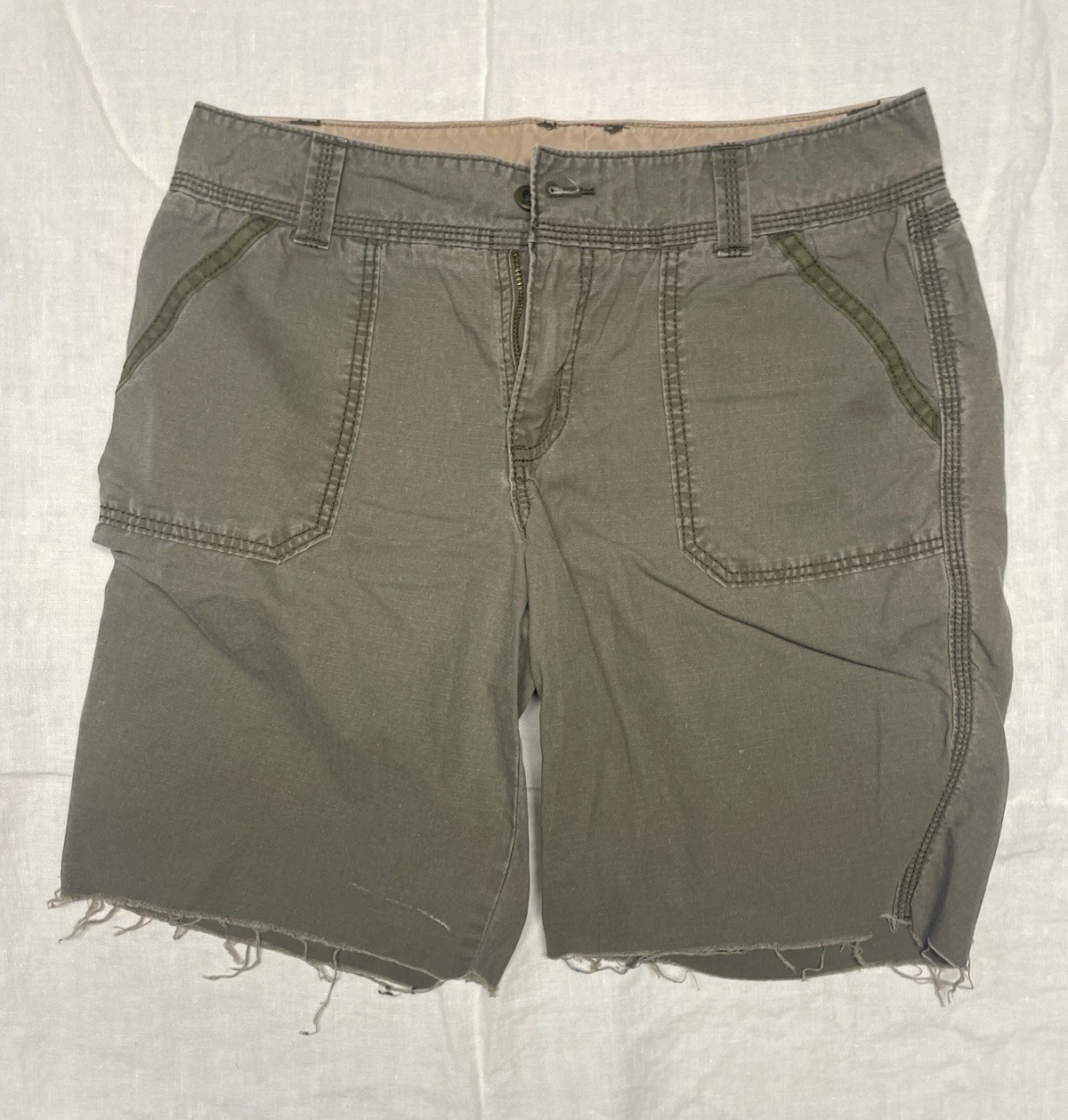 Carhartt Green Cotton Canvas Cargo Shorts Zip Fly Pockets Logo Unisex Carhartt Green Cotton Canvas Cargo Shorts Zip Fly Pockets Logo Unisex