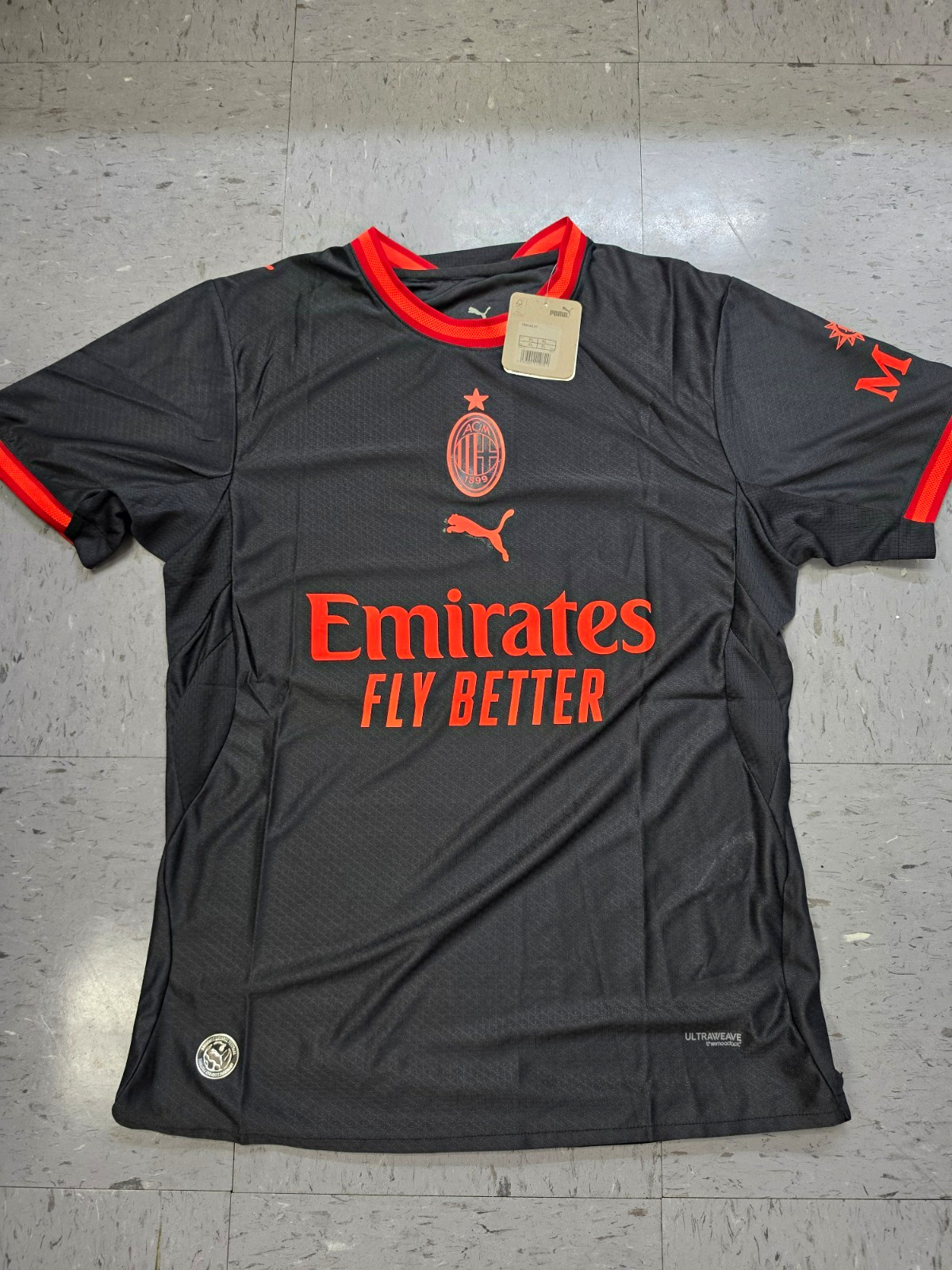 PUMA AC Milan 26/27 Third Jersey XL Black Red Officially Licensed Players Ver PUMA AC Milan 26/27 Third Jersey XL Black Red Officially Licensed Players Ver