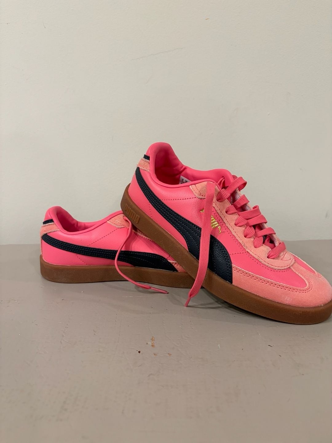 Puma Club II Era Size 8.5 Pink Magic Rose New Navy Gum