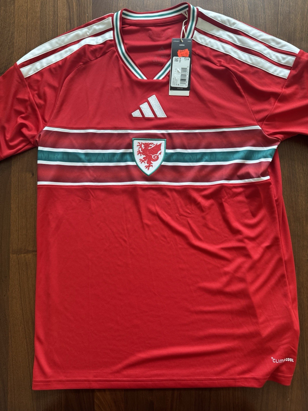 FA Wales Home Soccer Jersey 2026 - Adidas Soccer - Men Medium- Red NEW