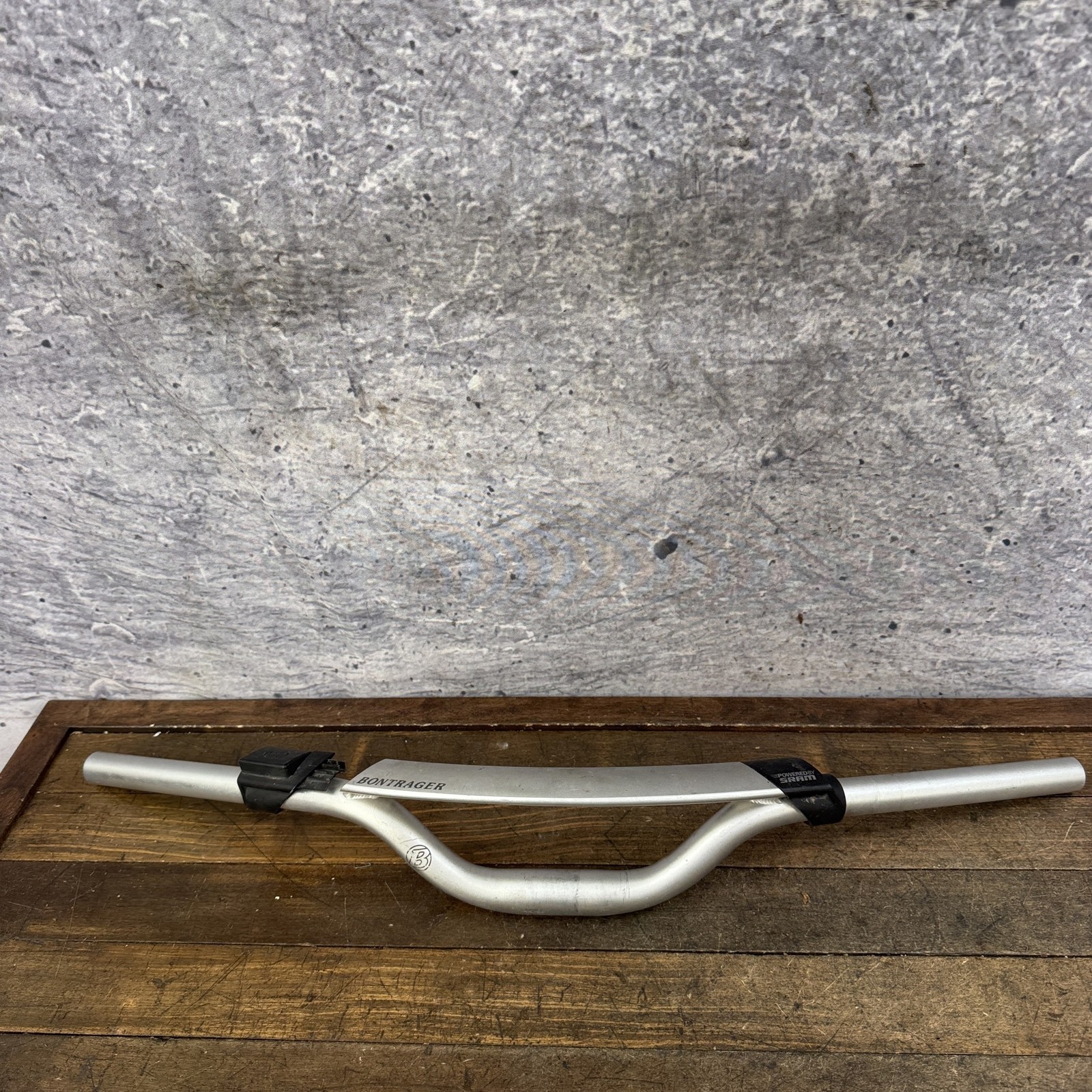 Bontrager Powered by SRAM Handlebars Sweep Rise Riser BRace Silver 25.4 mm 640