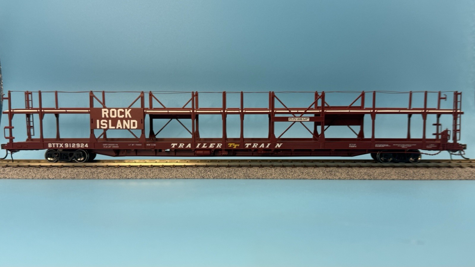 Athearn Genesis ATHG69937 HO Rock Island F89F Auto Rack BTTX 912924 New