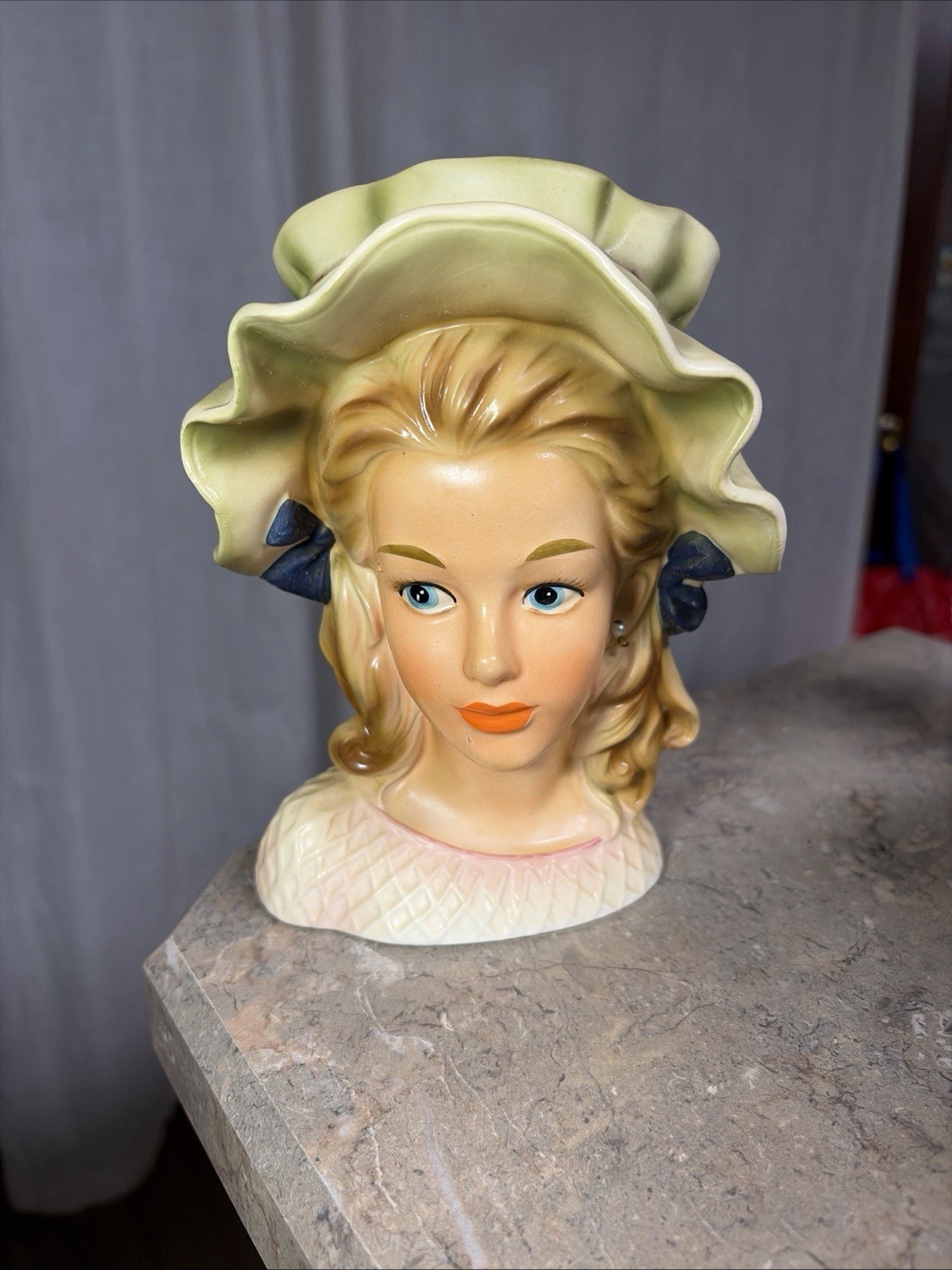 Vintage Enesco Lady Teen Head Vase SMART GIRL Ruffled Bonnet Blue Bows 7\