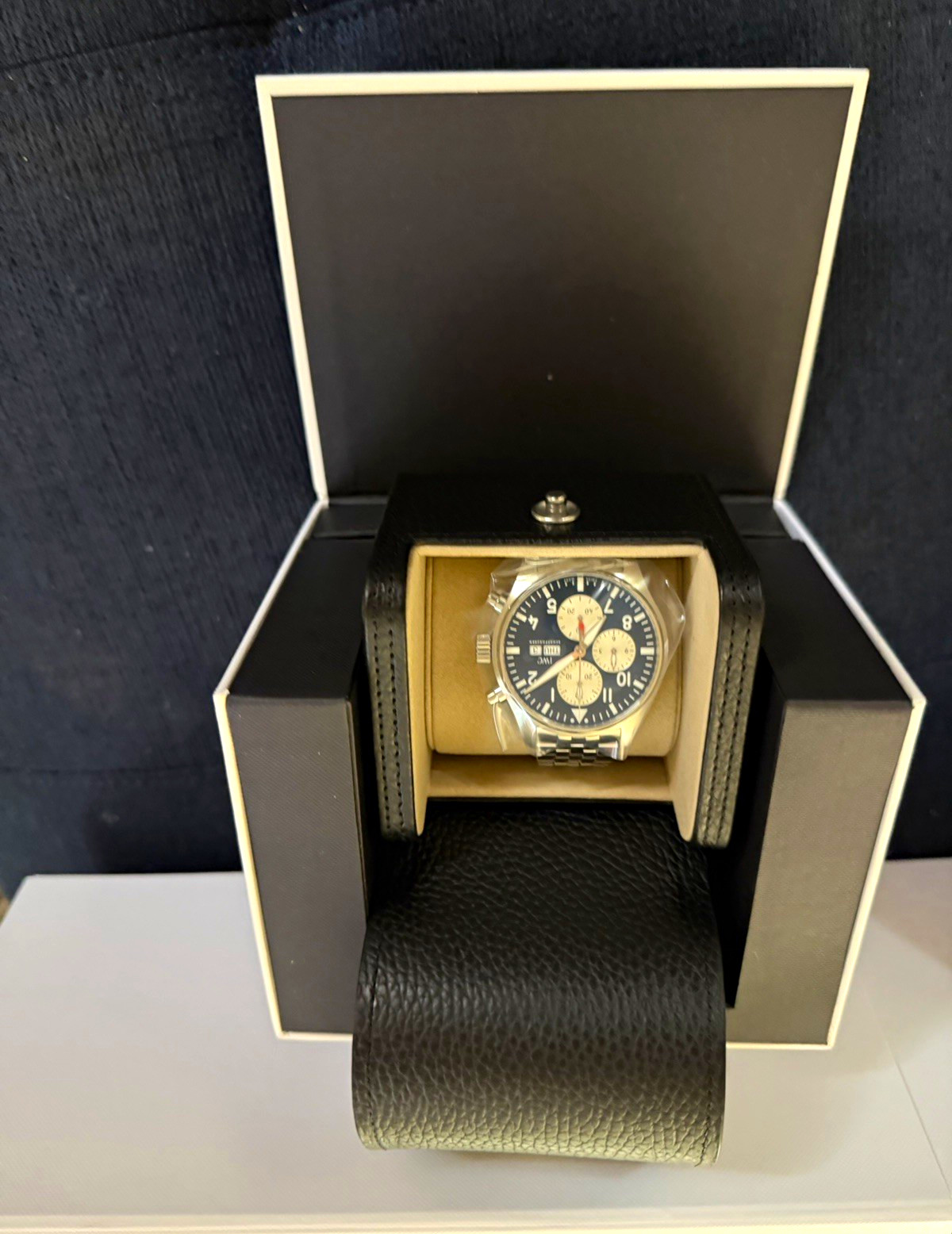 IWC Pilot\'s Watch Chronograph 43 Laureus Blue Dial Steel Bracelet Box Papers IWC Pilot\'s Watch Chronograph 43 Laureus Blue Dial Steel Bracelet Box Papers