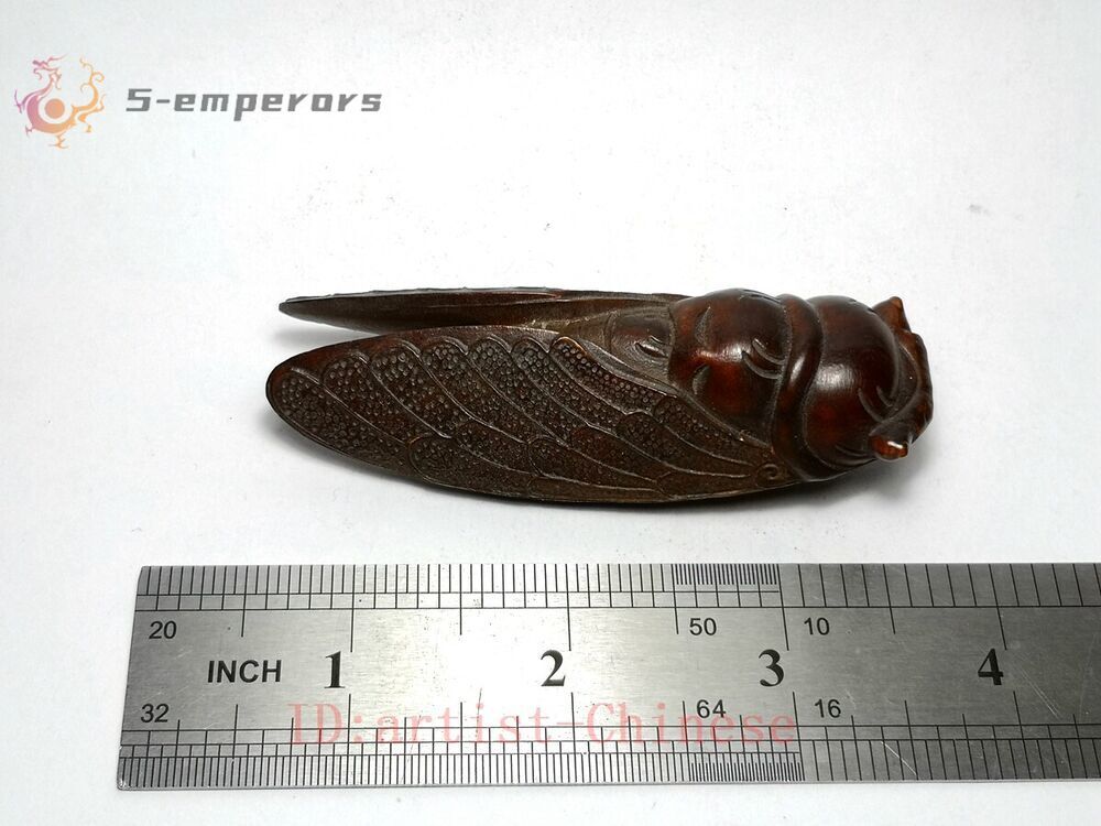 Chinese boxwood hand carved cicada Figure statue netsuke collectable hand piece